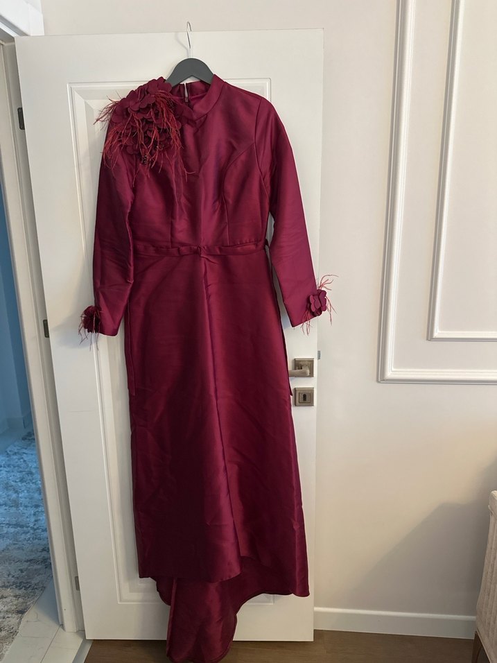 Bordo Uzun Kollu Nakışlı Abiye Elbise - Görsel 2