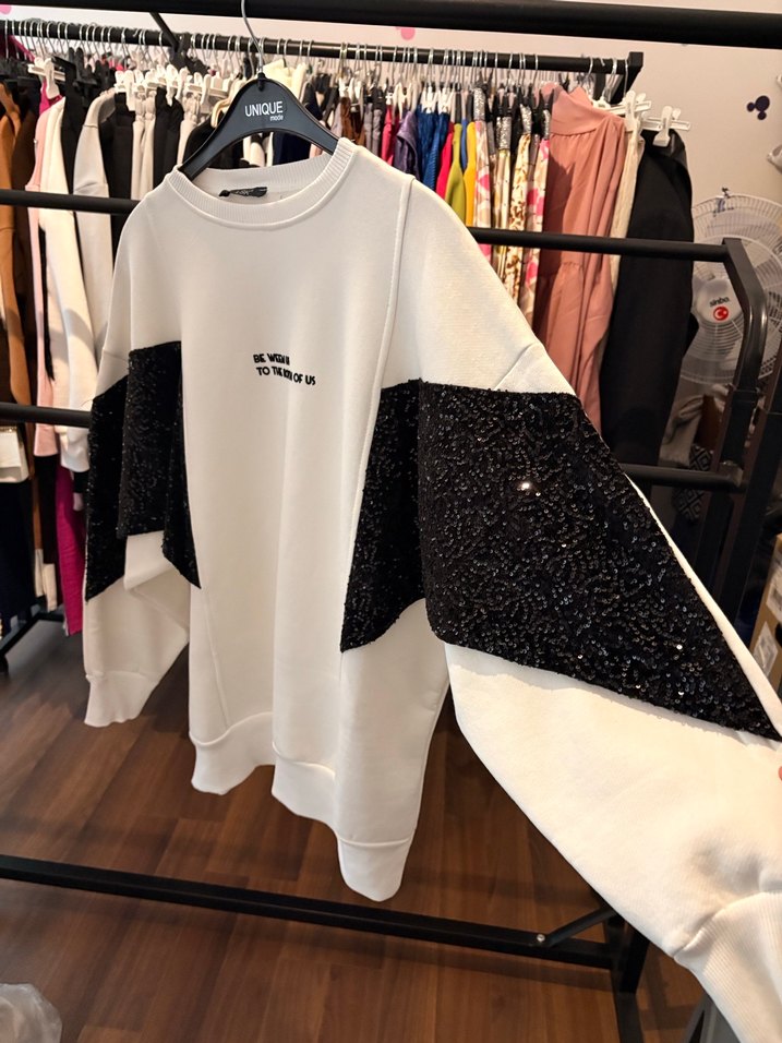 Kadın PUL İŞLEMELİ Pamuklu Sweatshirt - Görsel 2