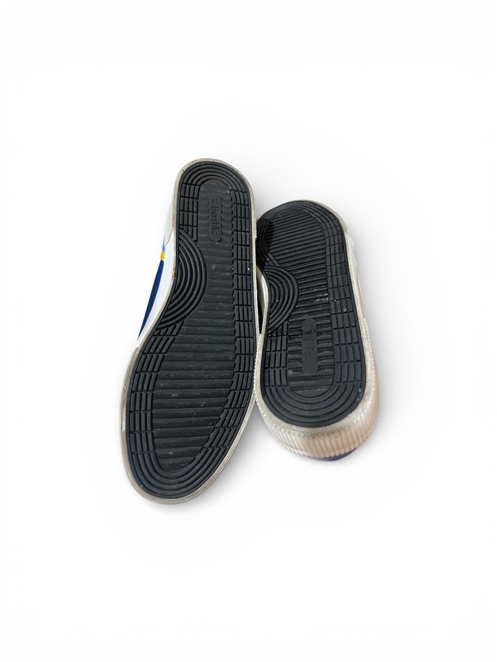 Renkli Bağcıklı unisex Ayakkabı bershka as kullanmış çok rahat - Görsel 4