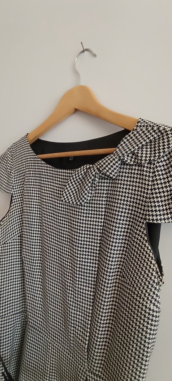 Kemer Detaylı Gri Kareli Midi Kadın Elbise - Görsel 3