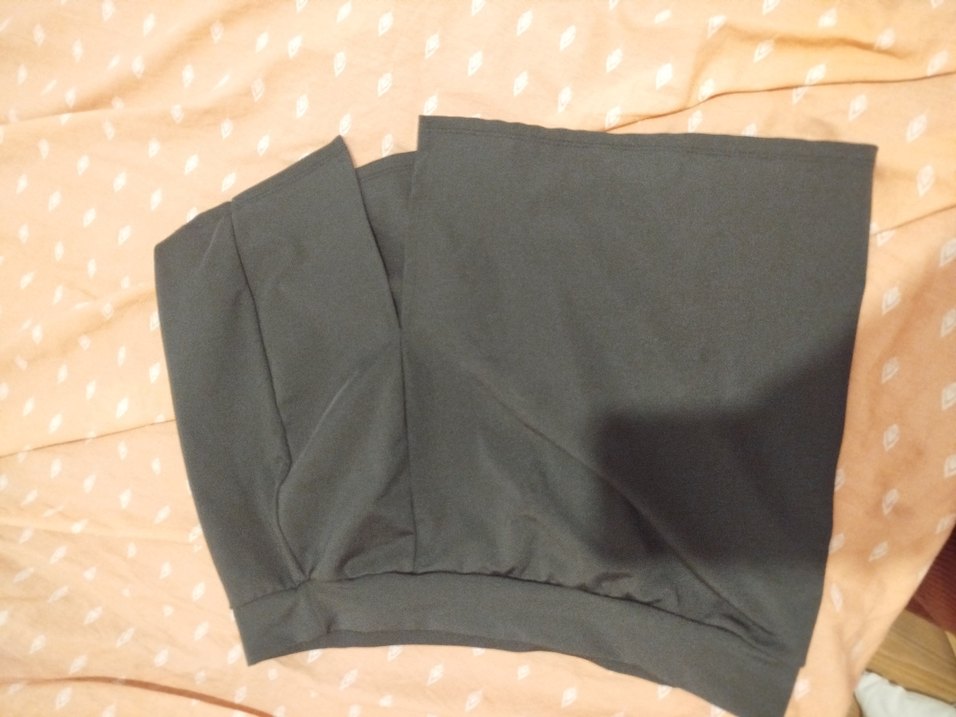 Siyah Şort Etek - Görsel 2