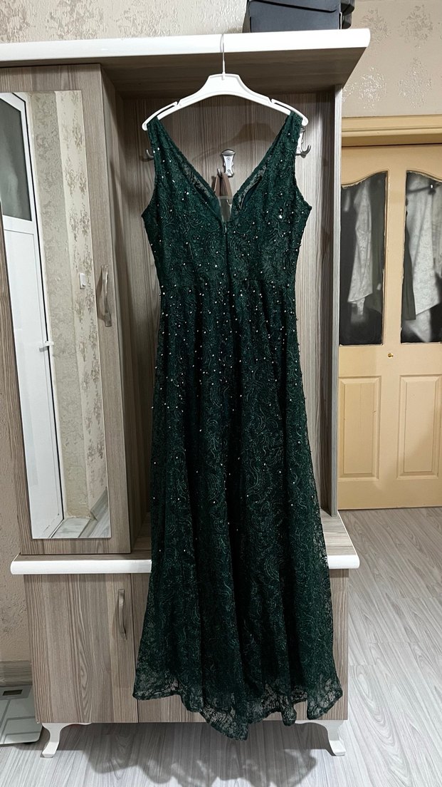 İşlemeli Boncuklu Uzun Yeşil Abiye Elbise - Görsel 2