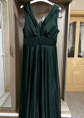 Zümrüt yeşili V Yakalı Uzun Drapeli Abiye Elbise - Görsel 2