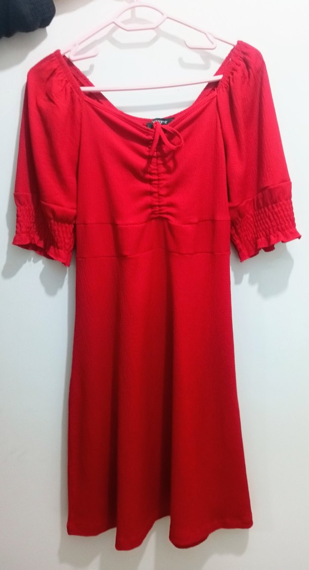 Kırmızı Fırfırlı Midi Elbise - Görsel 2