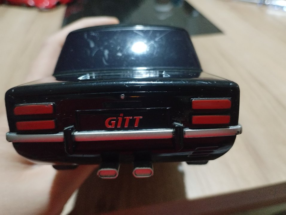 Siyah GiTT Oyuncak Araba - Görsel 2