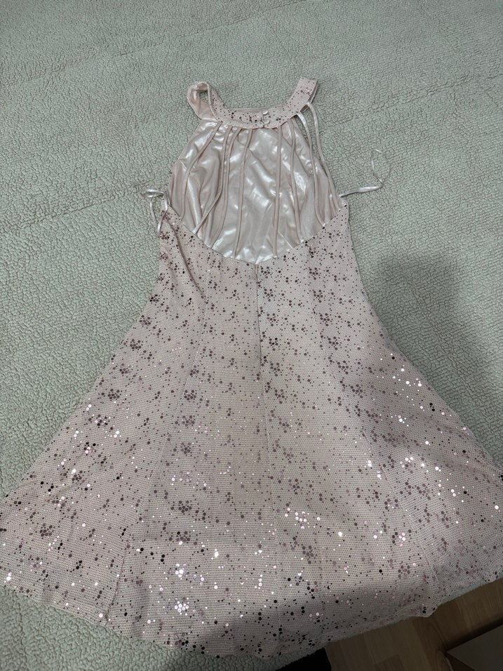 Nakışlı Pembe dekolteli mini elbise - Görsel 3