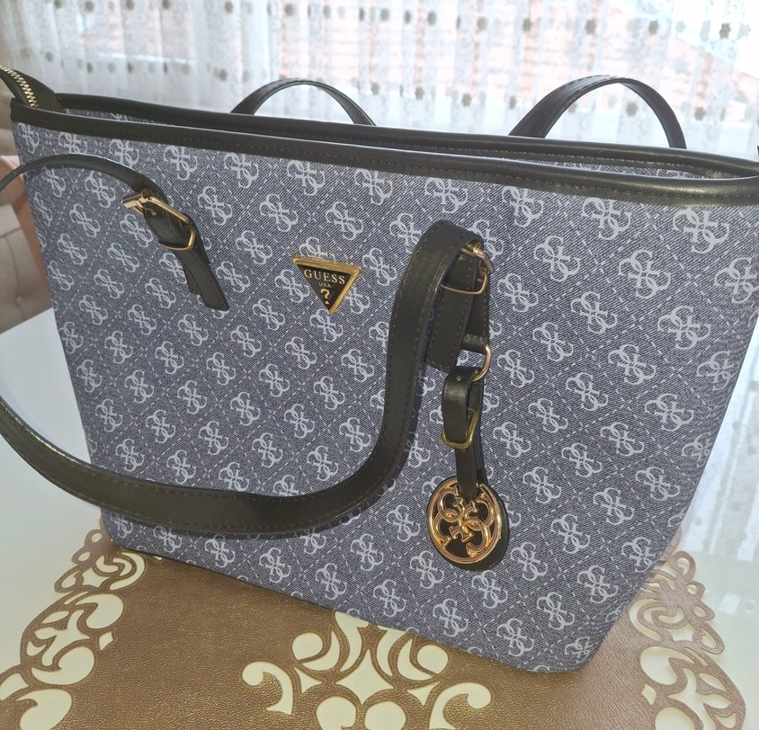 Guess Gri Nakışlı Deri Kadın Çanta - Görsel 2