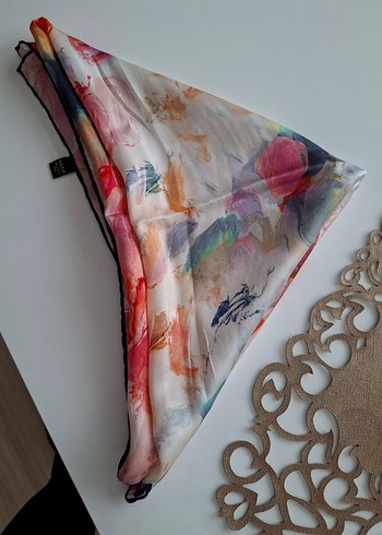 AKER Renkli İpek  Kadın eşarp - Görsel 3