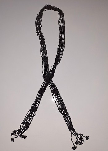 Kesme boncuklu el işi fular - Görsel 3