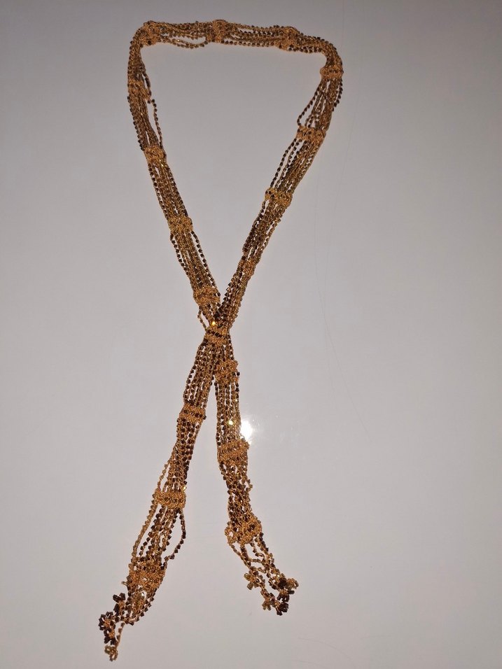 Kesme boncuklu el işi fular - Görsel 4