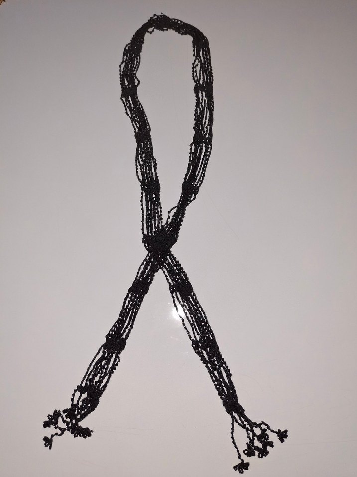 Kesme boncuklu el işi fular - Görsel 3