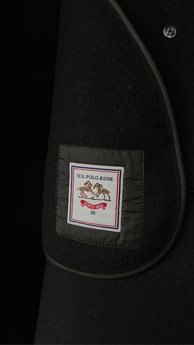 Siyah Çift Düğmeli Kaban - Görsel 2