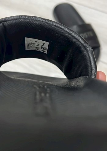 Lacoste Siyah Erkek Spor Terlik Velcro - Görsel 3