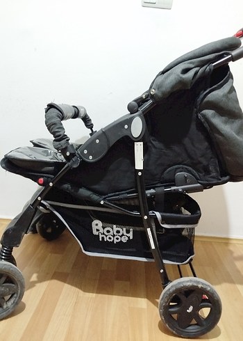 Gri ve Siyah ikiz Bebek Arabası - Görsel 2