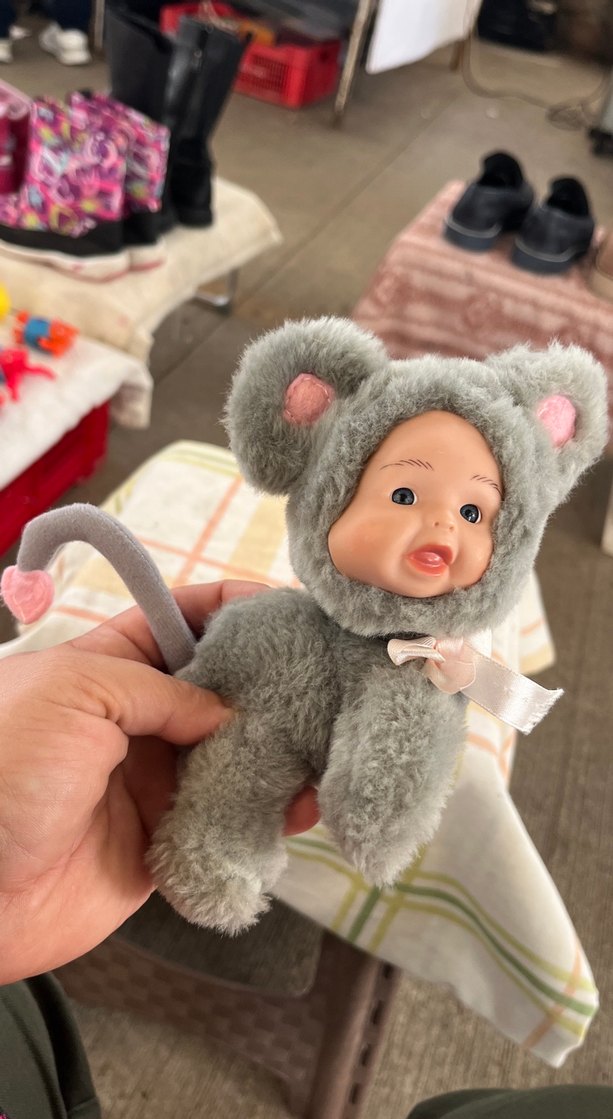 Gri peluş ayıcık kostümlü bebek - Görsel 2