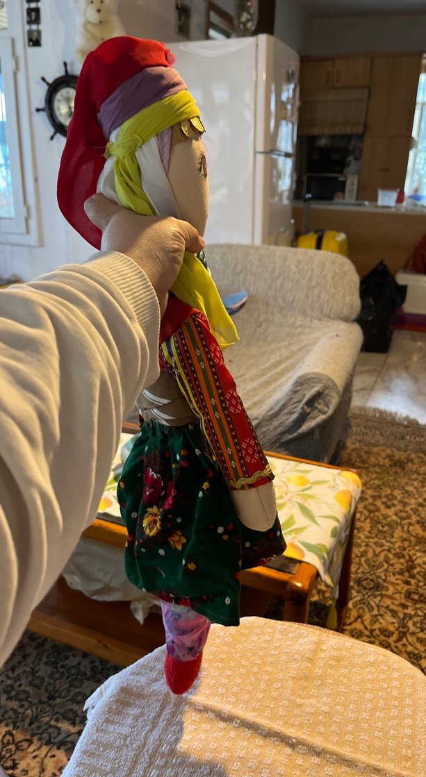 Çok Renkli Geleneksel Kadın Bebek el emeği - Görsel 2