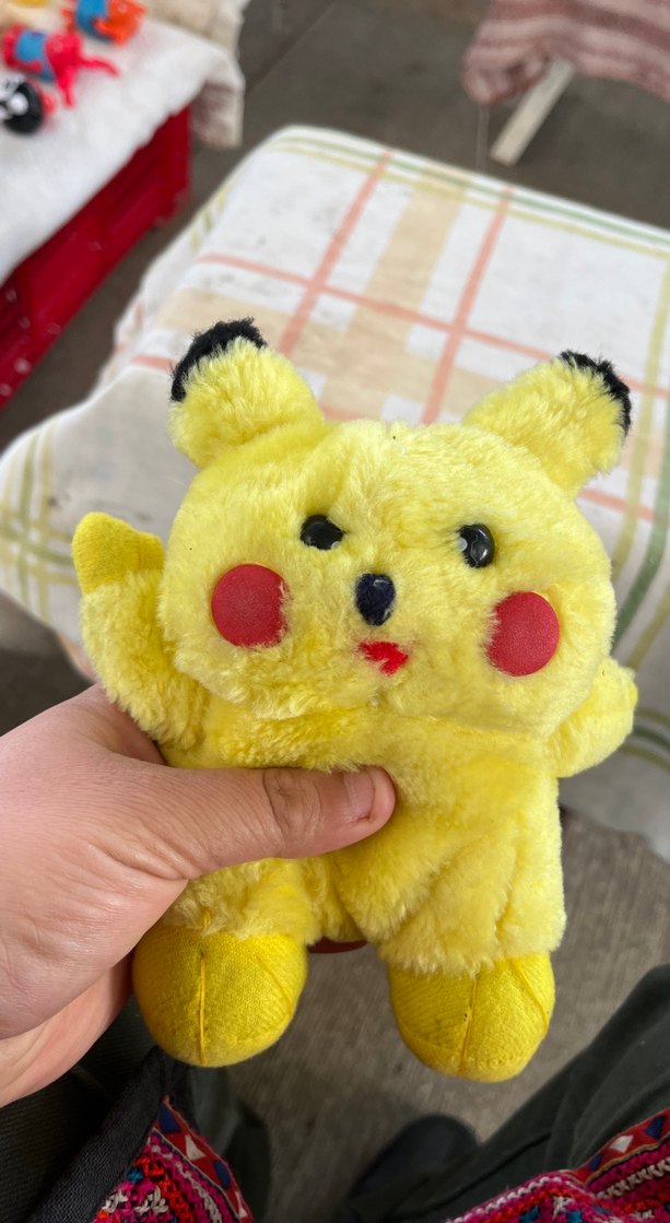 Sarı Peluş Oyuncak Pikachu - Görsel 3