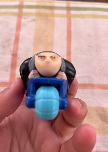 Mavi Motorlu Oyuncak Araba - Görsel 2