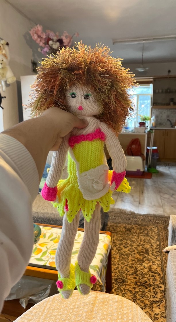 Renkli Saçlı Örgü Bebek 50 santimdir - Görsel 2