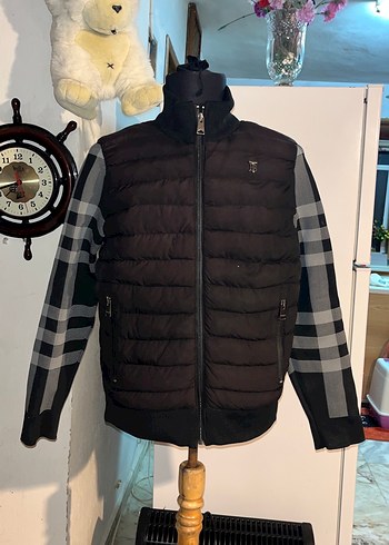 burberry m