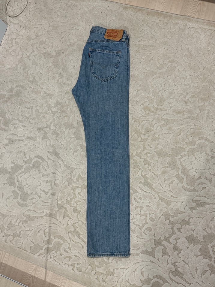 Levi's 501 açık mavi erkek kot pantolon. 32/24 beden - Görsel 3