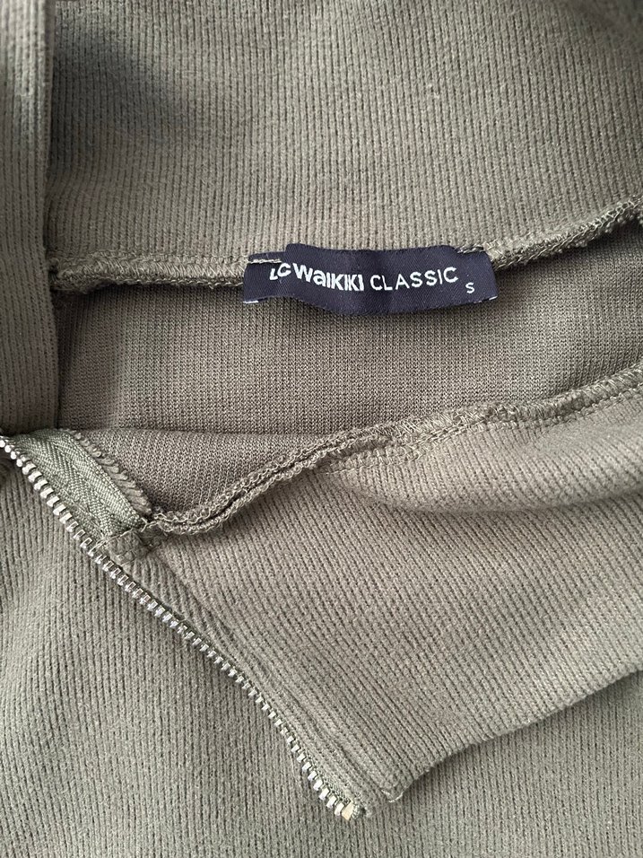 Kadın Haki Yarım Fermuarlı Yüksek Yakalı Sweatshirt - Görsel 3