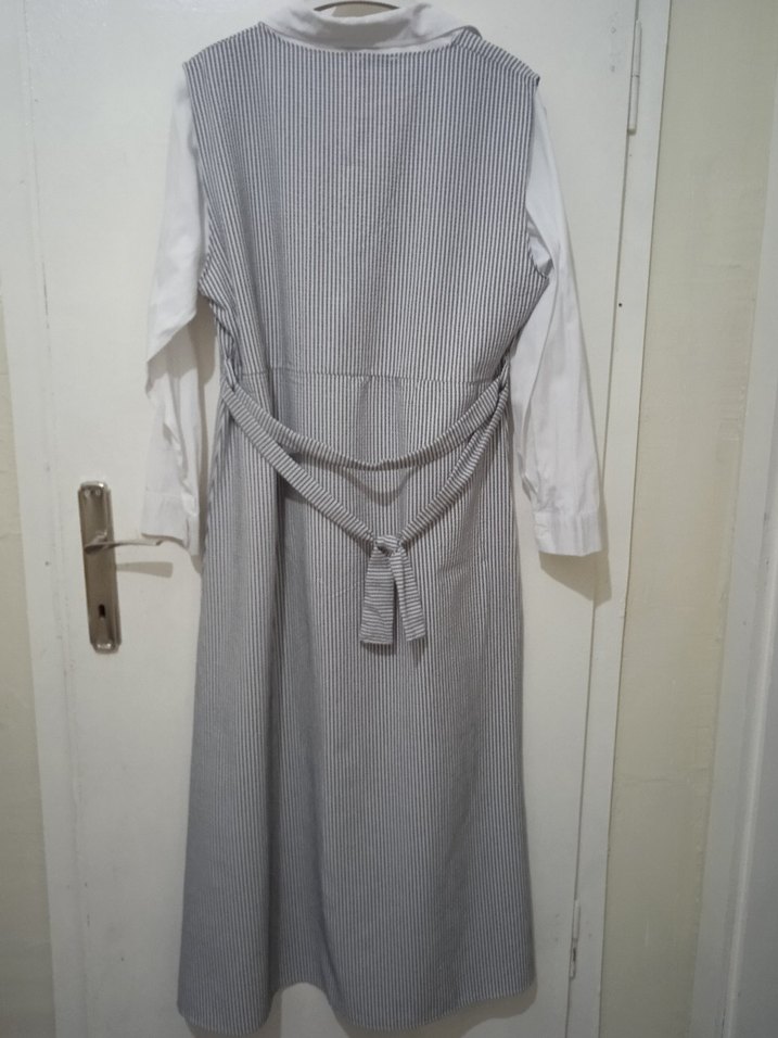 Düğmeli Gri Keten Uzun Elbise - Görsel 2