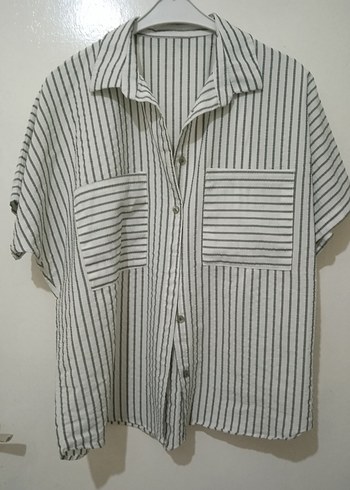 Düğmeli Kısa Kollu Çizgili Keten Kadın Gömlek - Görsel 2