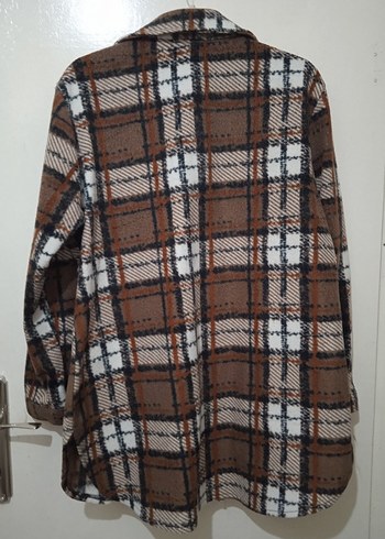 Düğmeli Kahverengi Kadın Gömlek - Görsel 2