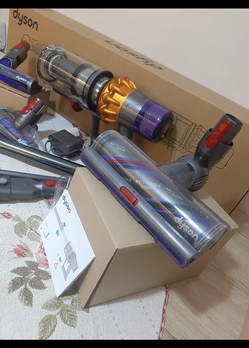 Dyson V15 Detect Absolute Kablosuz Elektrikli Süpürge Seti - Görsel 2