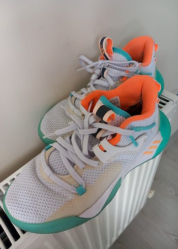 Adidas Bağcıklı Çok Renkli Basketbol Ayakkabısı - Görsel 4