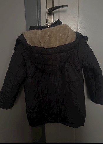 Erkek Çocuk Gri Kürklü Kaban - Görsel 3