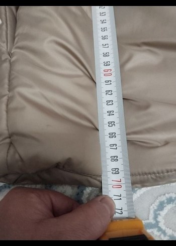 Şal yaka detaylı içten ipli, çıtçıtlı kuşaklı mont - Görsel 4