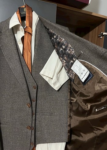 Gri Regular Fit Erkek Takım Elbise - Görsel 2