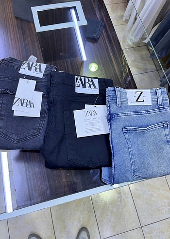 Zara Gri Baskılı Fermuarlı Erkek Denim Pantolon - Görsel 2