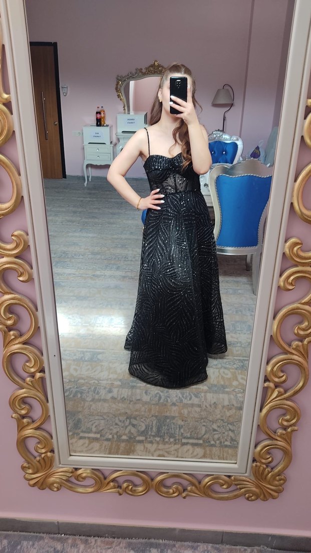 İşlemeli Siyah Straplez Uzun Abiye Elbise - Görsel 2