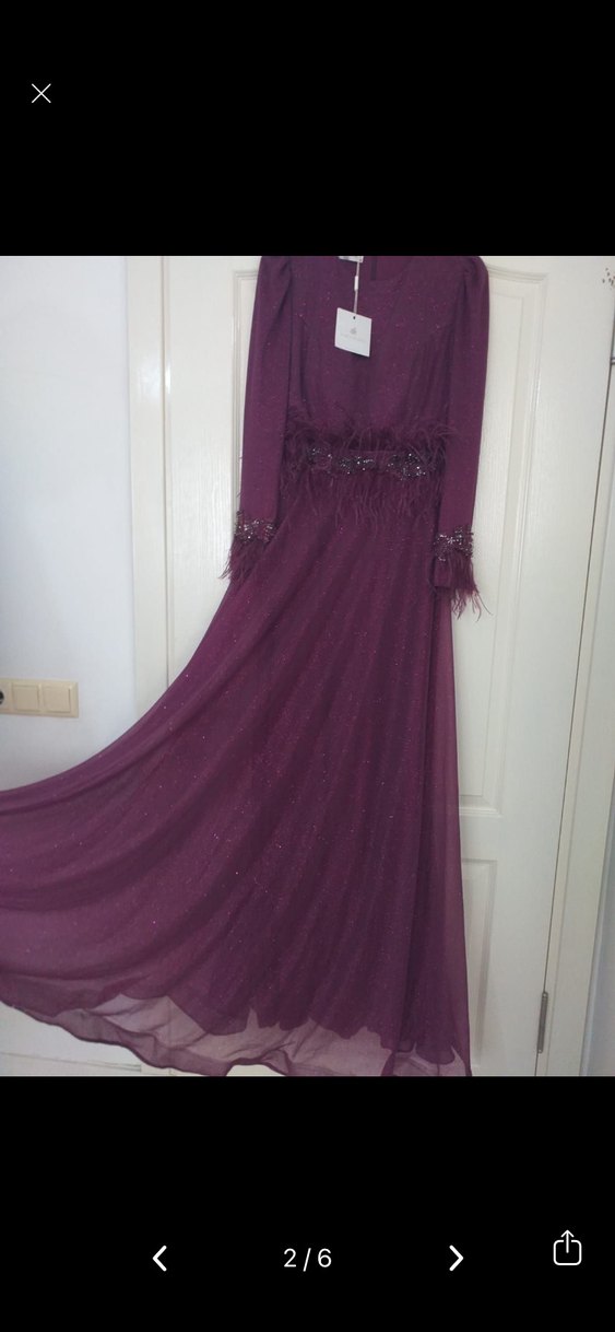 Mor Uzun Kollu Tüy Detaylı Abiye Elbise - Görsel 2