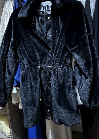 Siyah Kürklü Midi Kadın Kaban - Görsel 2