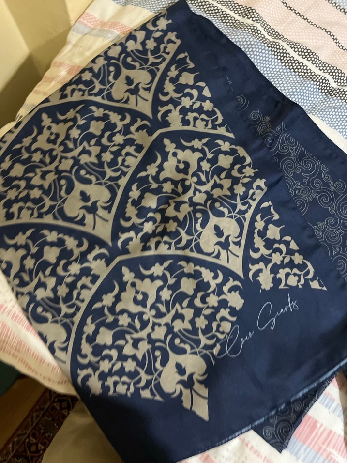 Kamel Renkli Vintage Desenli Kadın Fular - Görsel 2