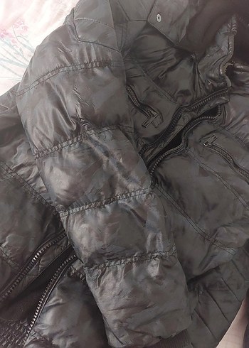 LCW KAMUFLAJ KIŞLIK MONT  L BEDEN  TEMİZ  KAPÜŞONLU  SICAK - Görsel 2