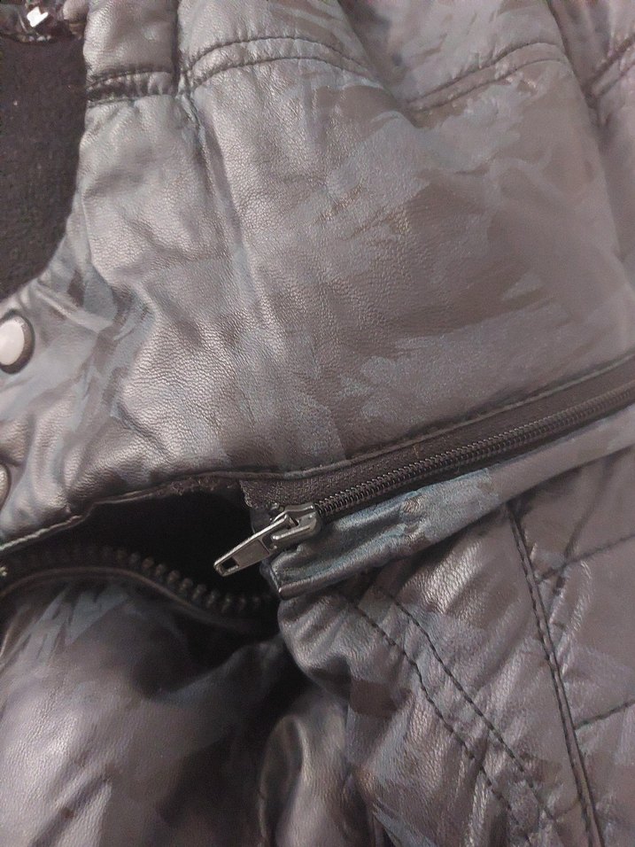 LCW KAMUFLAJ KIŞLIK MONT  L BEDEN  TEMİZ  KAPÜŞONLU  SICAK - Görsel 4