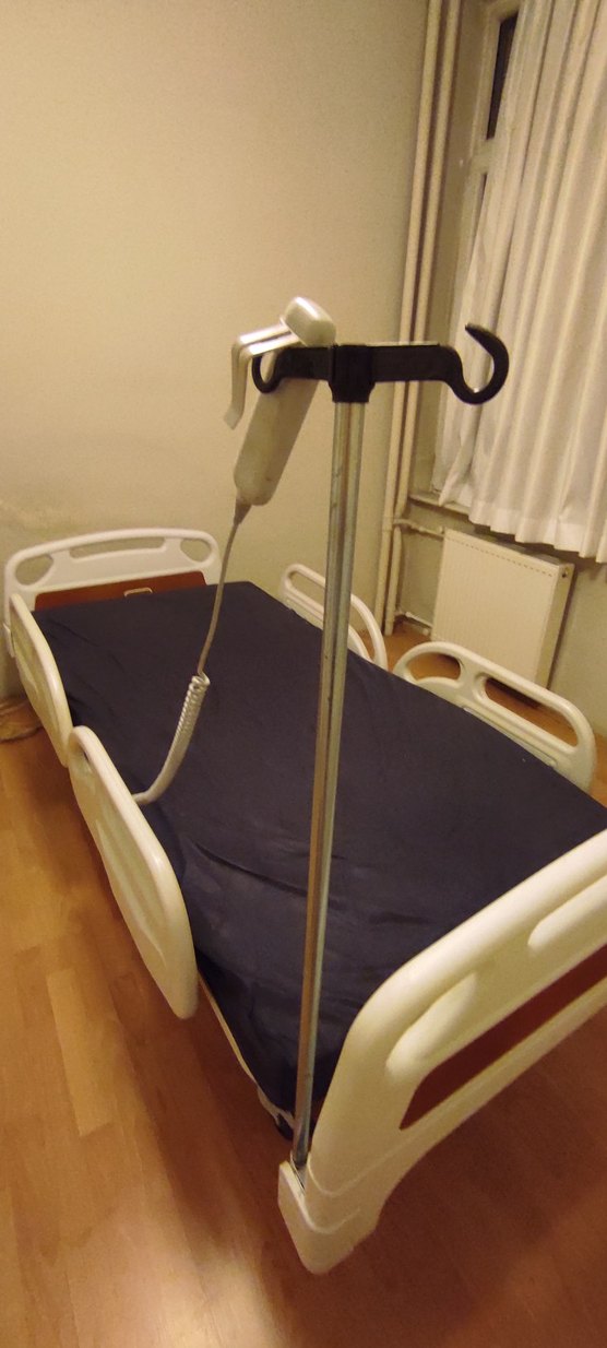 Dört motorlu elektrikli hasta yatağı - Görsel 2