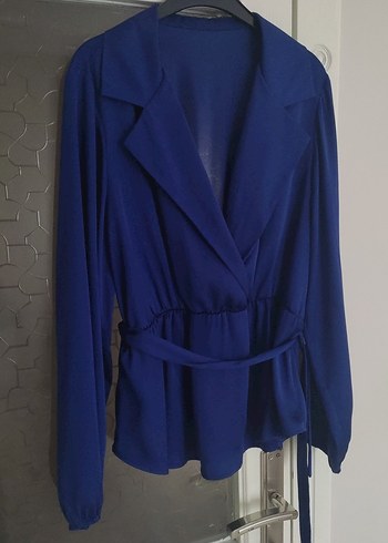 Kuşaklı saten parlement Ceket - Görsel 2