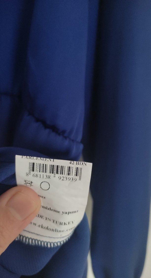 Kuşaklı saten parlement Ceket - Görsel 4