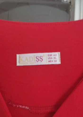 Kırmızı Midi Düğmeli V Yaka Kadın Elbise - Görsel 4