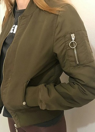 s Beden Hm bomber