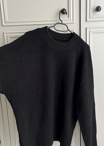 Siyah Örgü Yün Kadın Kazak - Görsel 2