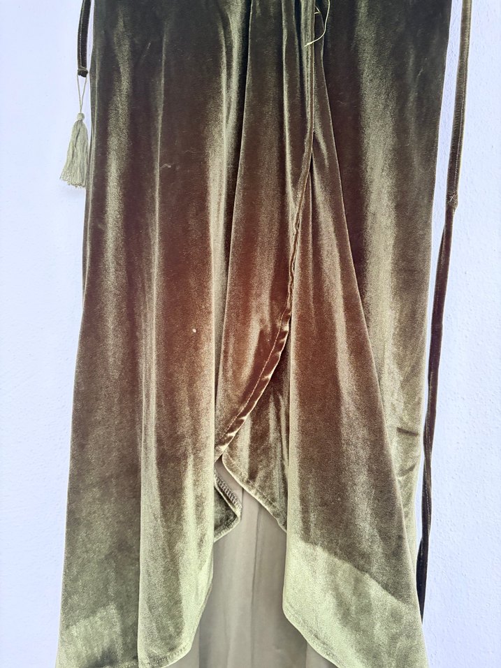 Kadife V Yaka Kuşaklı elbise - Görsel 5