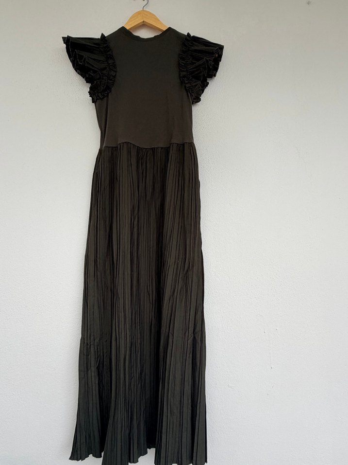 Pileli Uzun Keten Elbise - Görsel 2