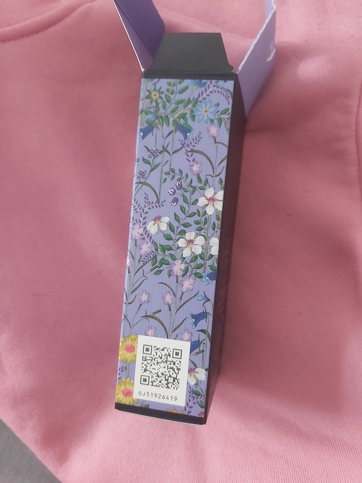 Gucci Flora orijinal 50ml Kadın Parfümü - Görsel 5